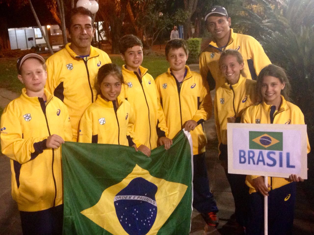 Delegação do Brasil 12 anos